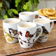 Set med 4 kaffemuggar